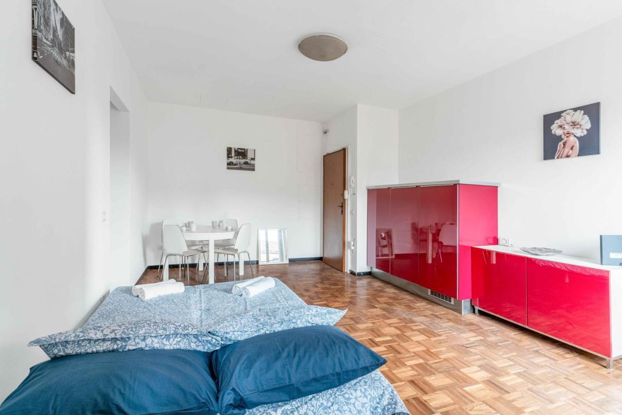 Mi8 -10 Minutes From The Duomo- Large Apartment Milaan Buitenkant foto